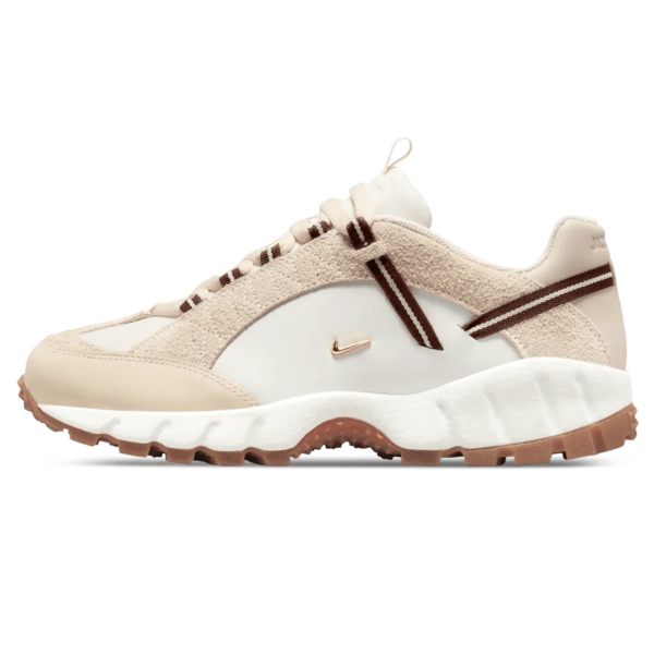 Nike x Jacquemus Air Humara LX 'Light Bone Gold'