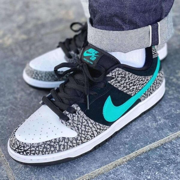 Nike SB x Atmos Dunk Low 'Elephant'