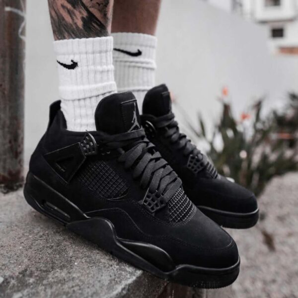 Air Jordan 4 'Black Cat'