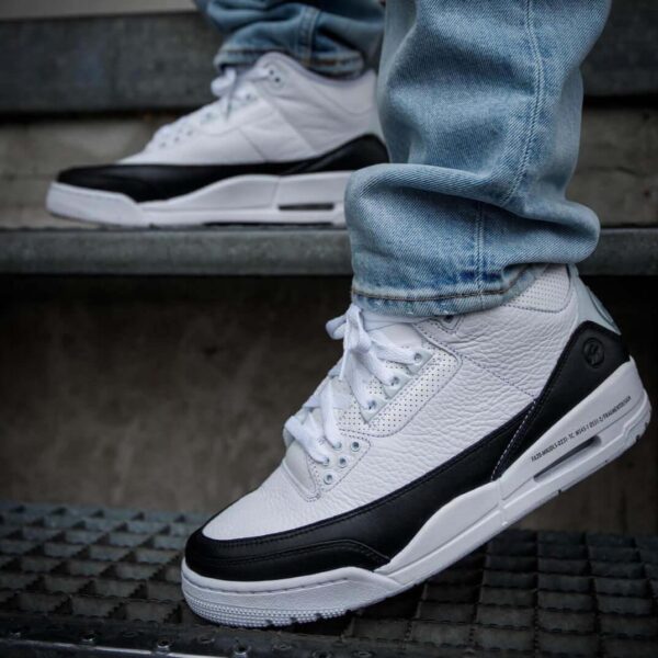 Air Jordan 3 x Fragment Design