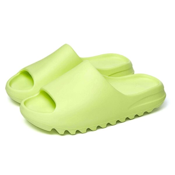 Yeezy Slide 'Glow Green'