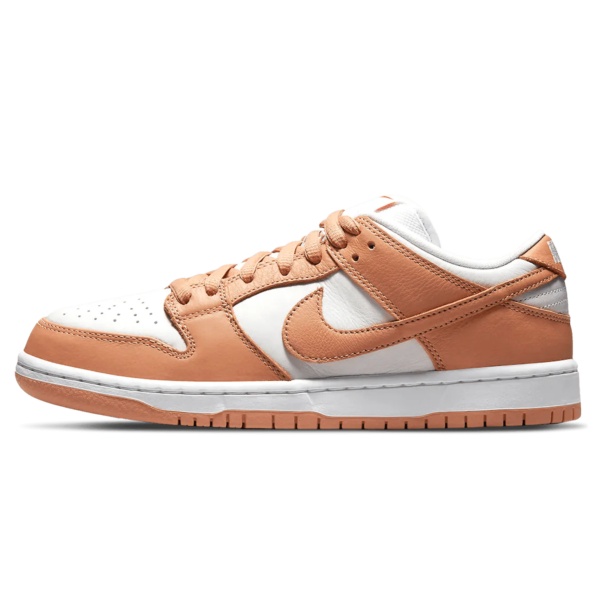 Nike SB Dunk Low 'Light Cognac'