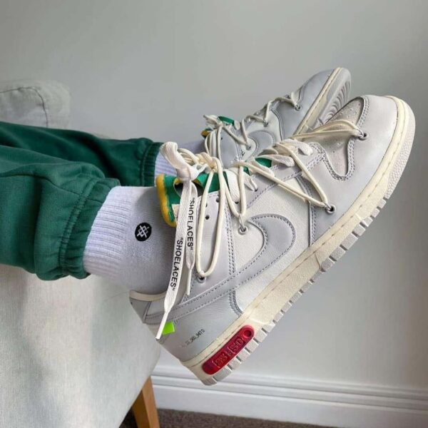 Nike x Off-White Dunk Low 'Lot 25'