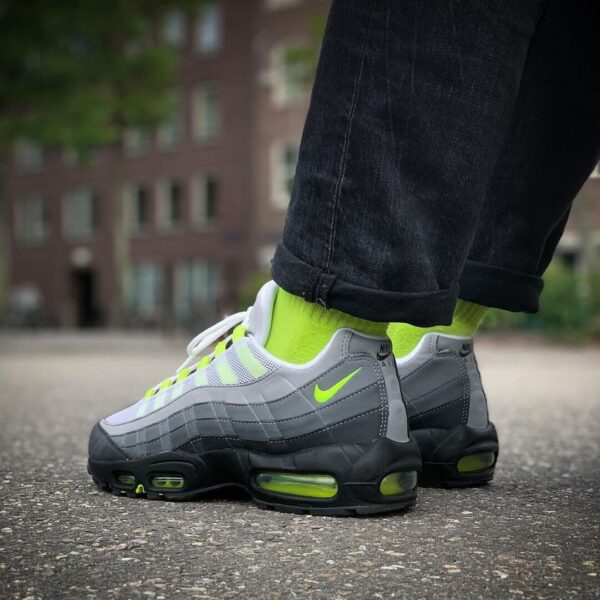 Nike Air Max 95 OG Neon