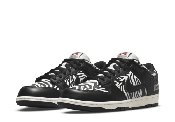 Nike SB x Quartersnacks Dunk 'Zebra'