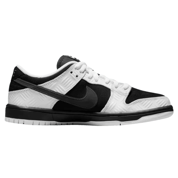 Nike SB Dunk Low 'TIGHTBOOTH'