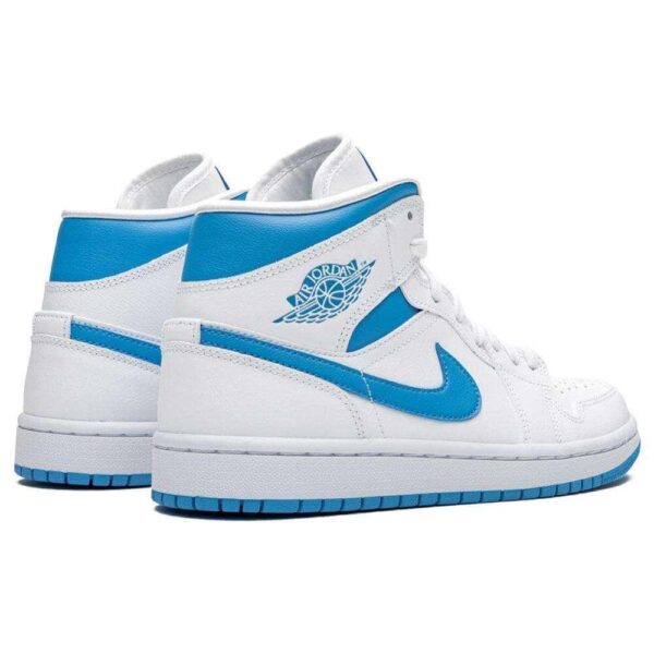 Air Jordan 1 Mid 'UNC'