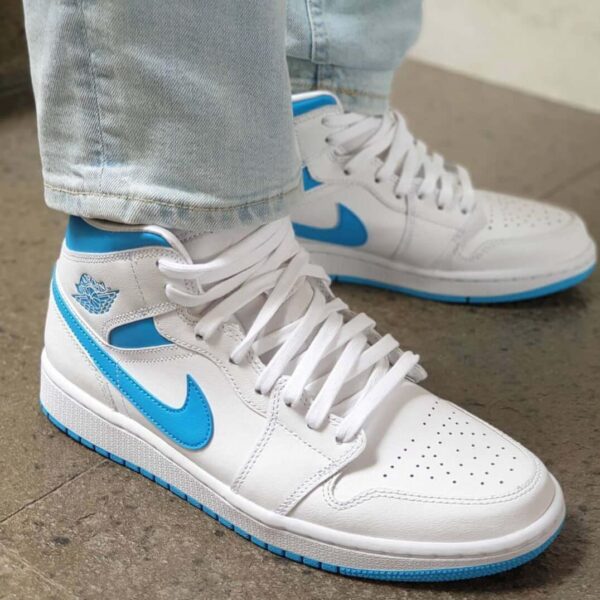 Air Jordan 1 Mid 'UNC'